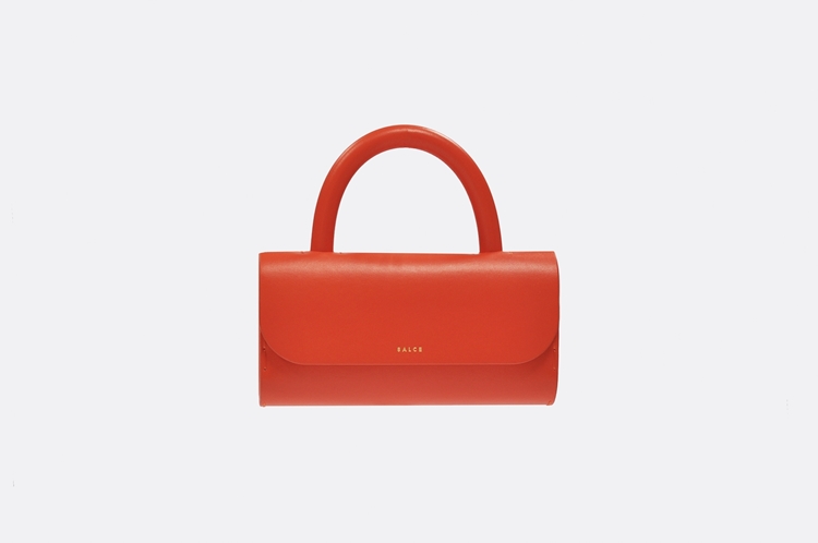 pitus medium red