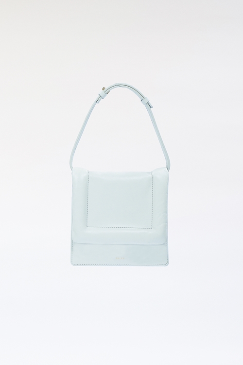 ester small one tone azure front