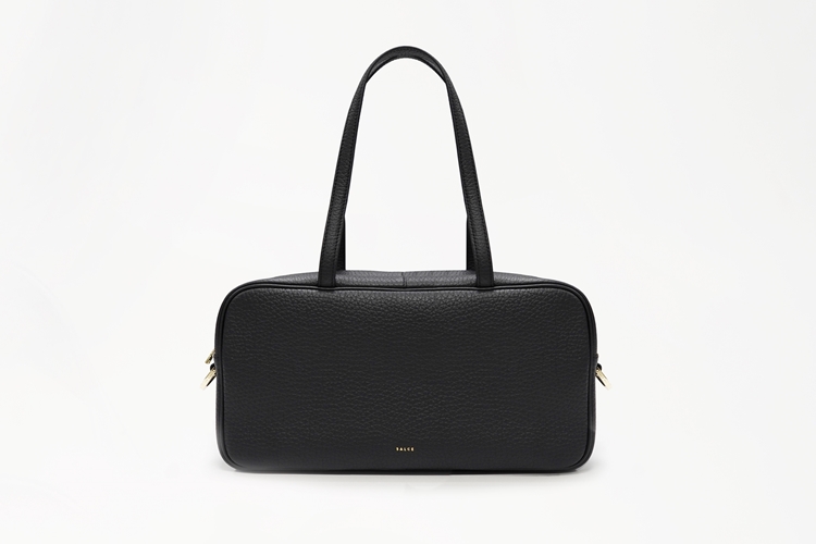 arisa one tone black front