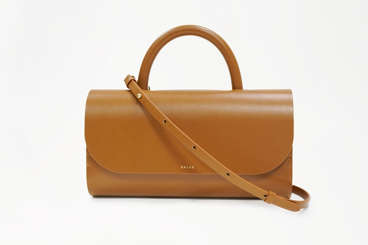 pitus big one tone light brown with shoulder belt