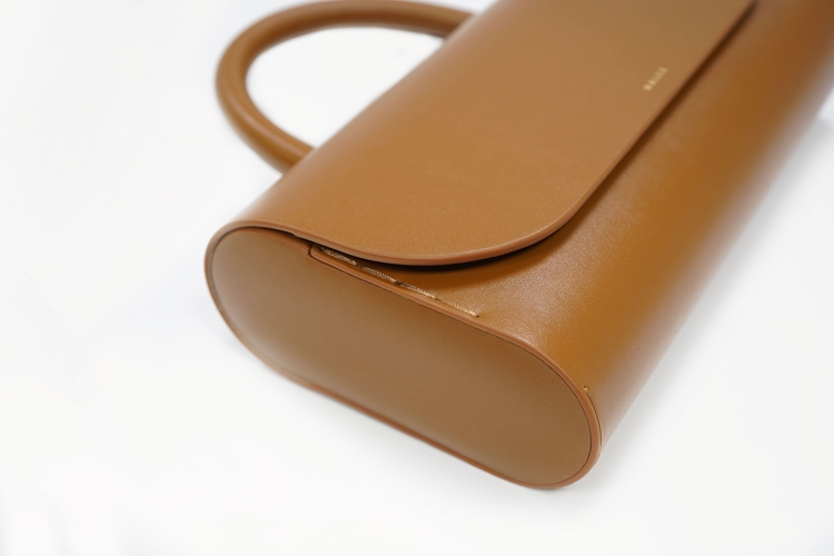 pitus big one tone light brown detail