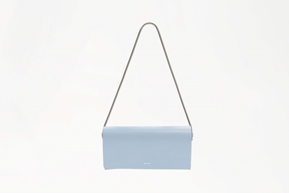 anouk chain one tone sky front