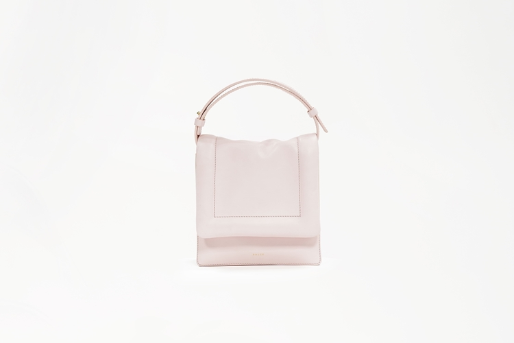 ester small one tone pink front