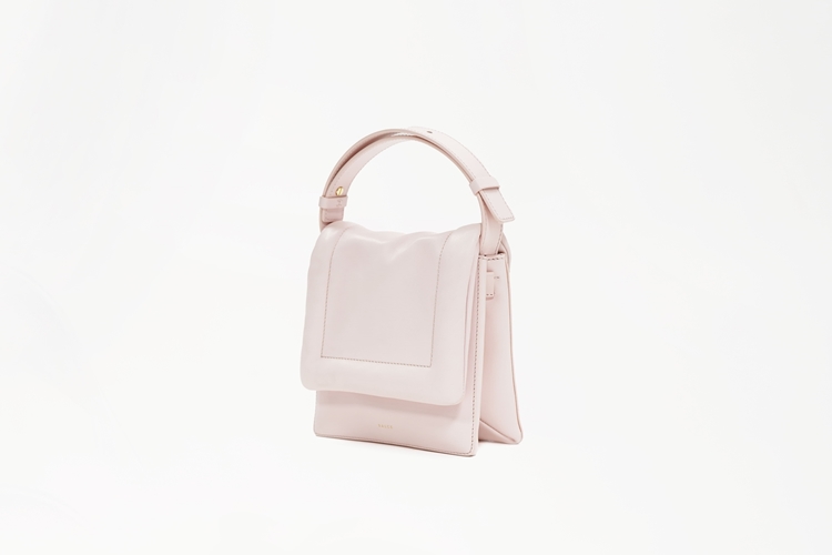 ester small one tone pink lateral