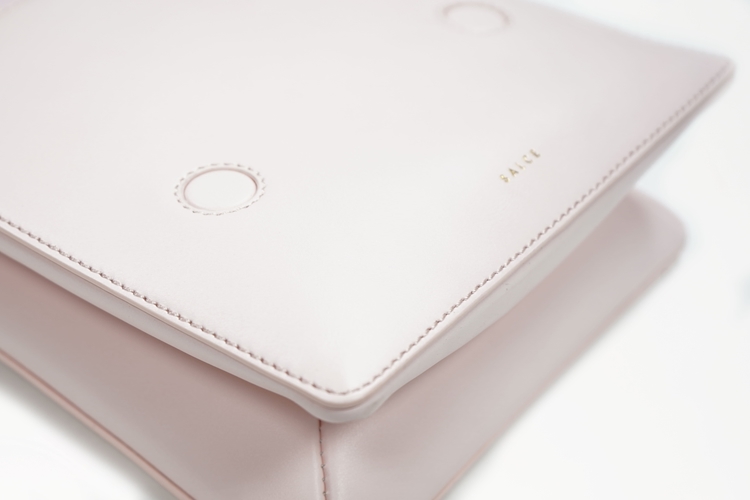 ester small one tone pink detail 2