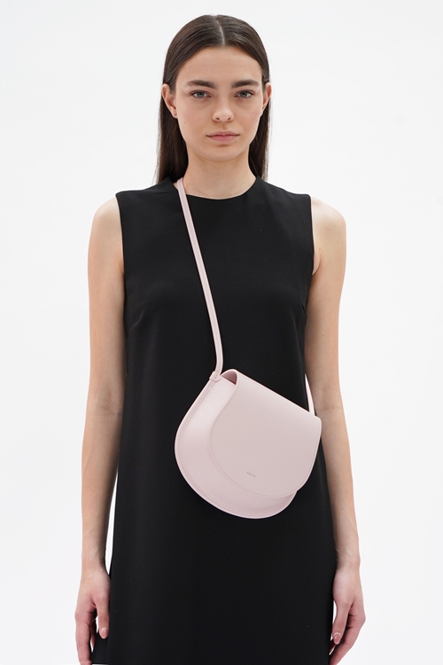 deva small one tone pink with model