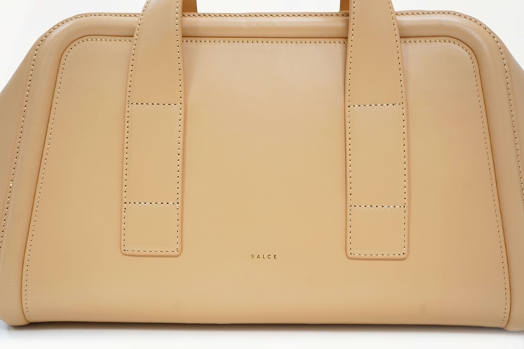 alene big one tone nude detail 1