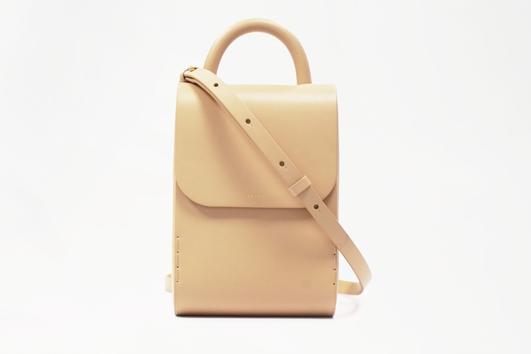 pitus long one tone nude detai 1