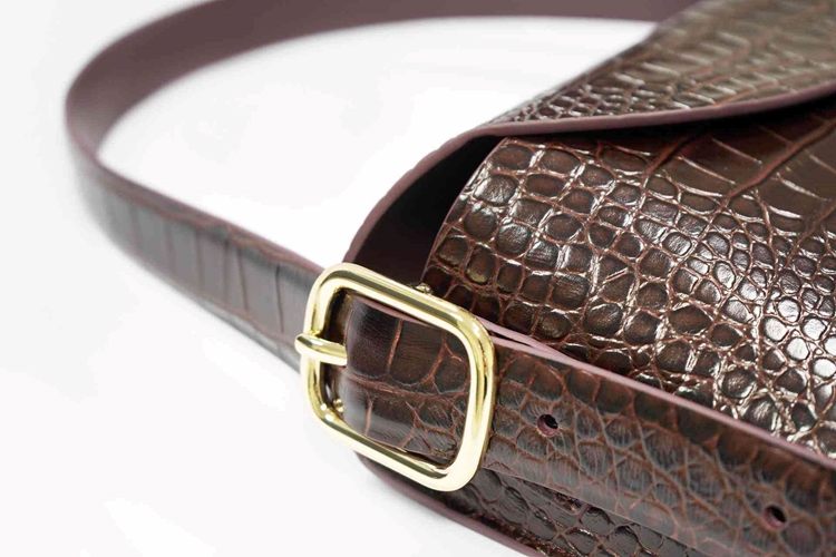 aida cocco burgundy detail