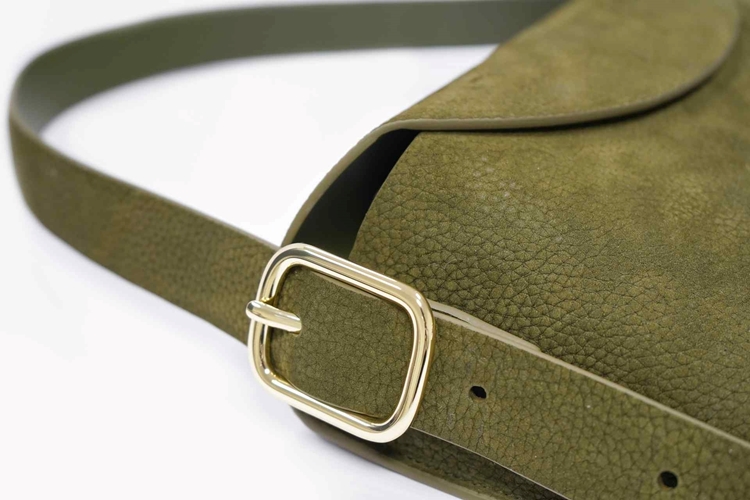aida suede green detail