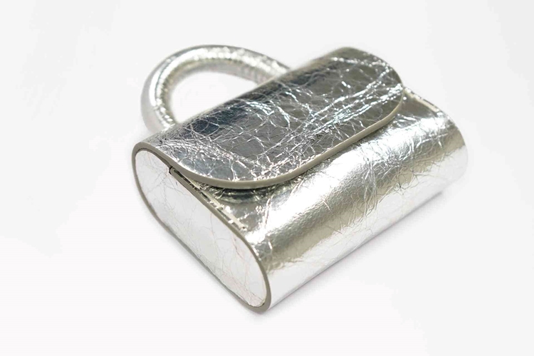 pitus micro naplack silver detail