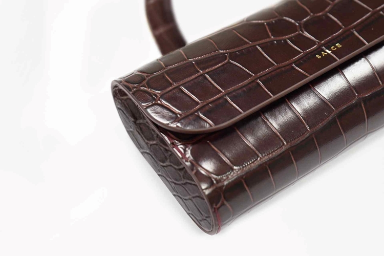 pitus medium cocco burgundy detail