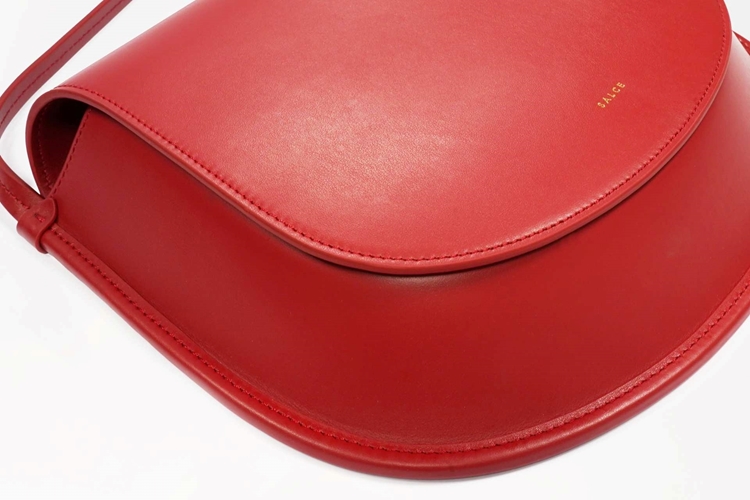 deva big one tone red detail