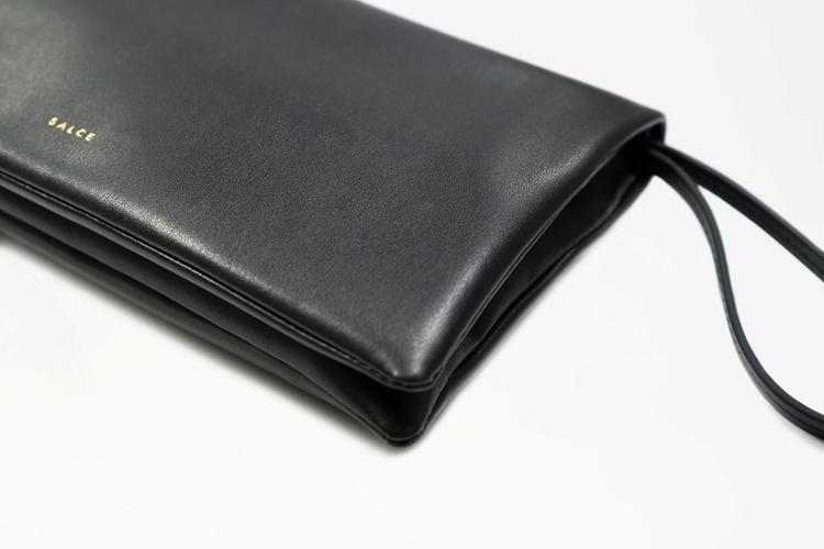 need XL one tone black detail