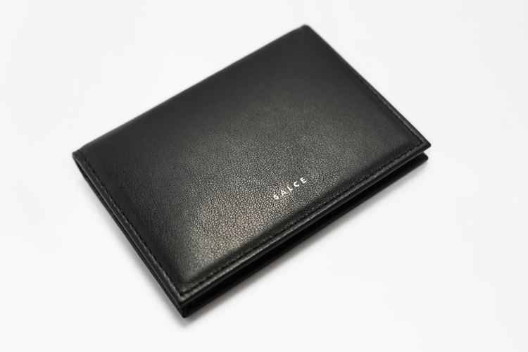card holder one tone black detail