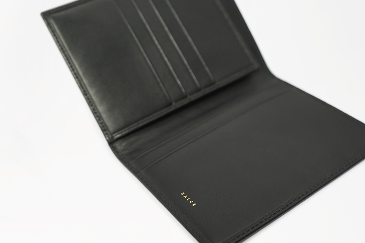 passport holder one tone black detail